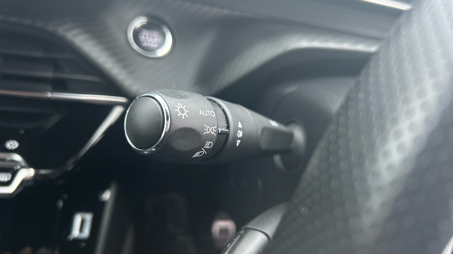 Used Peugeot 208 2022 for sale - 76532079: Photo 21