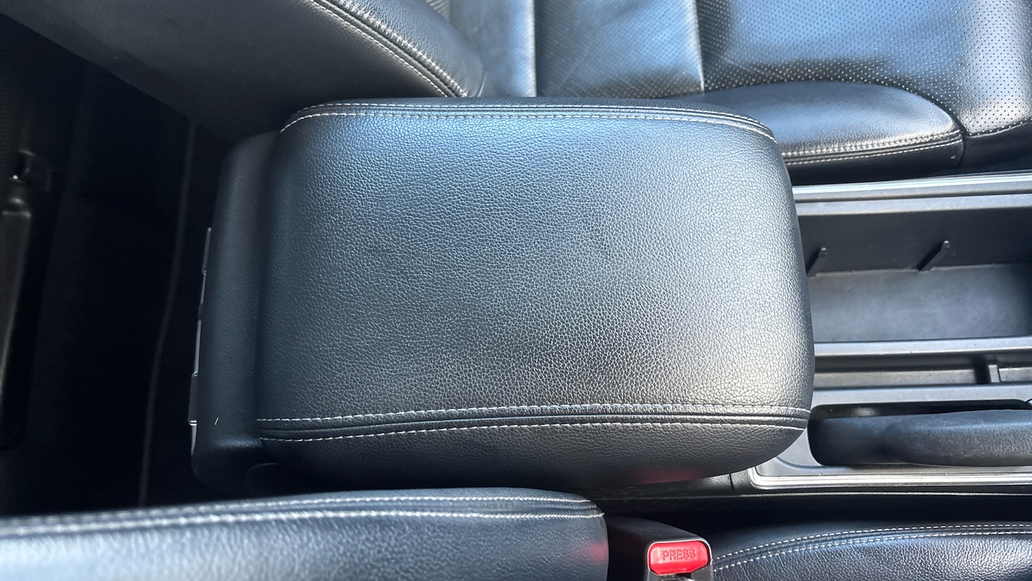 Used Honda CR-V 2016 for sale - 76131181: Photo 31