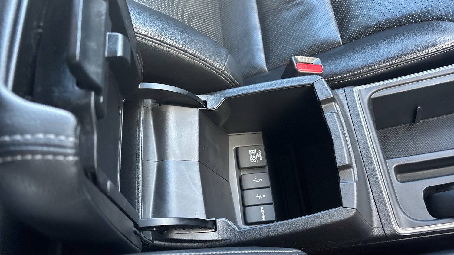 Used Honda CR-V 2016 for sale - 76131181: Photo 32