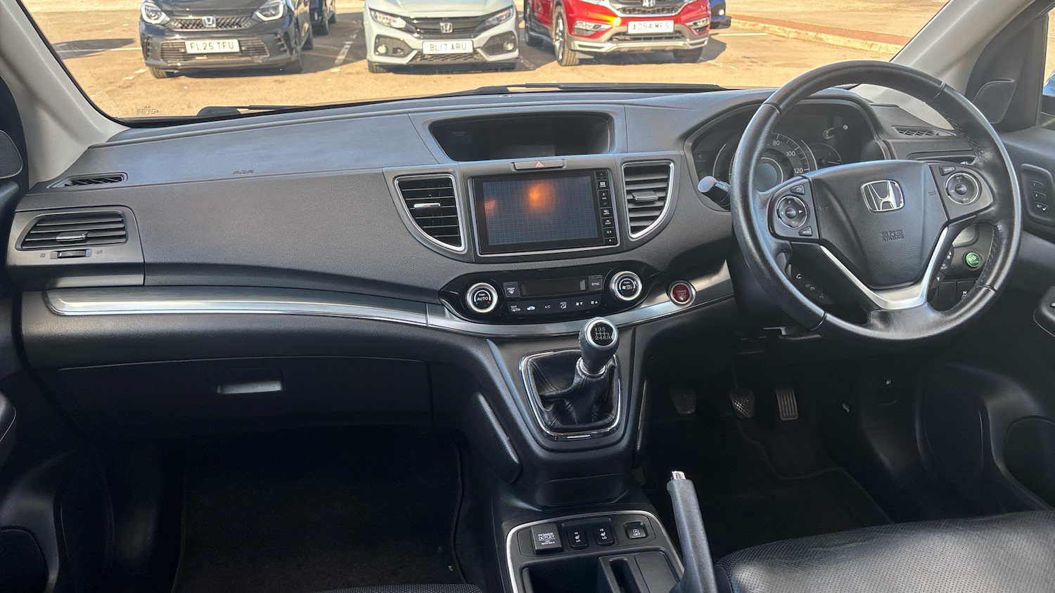 Used Honda CR-V 2016 for sale - 76131181: Photo 4