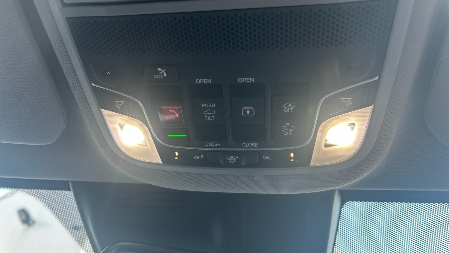 Used Honda CR-V 2021 for sale - 76426289: Photo 36