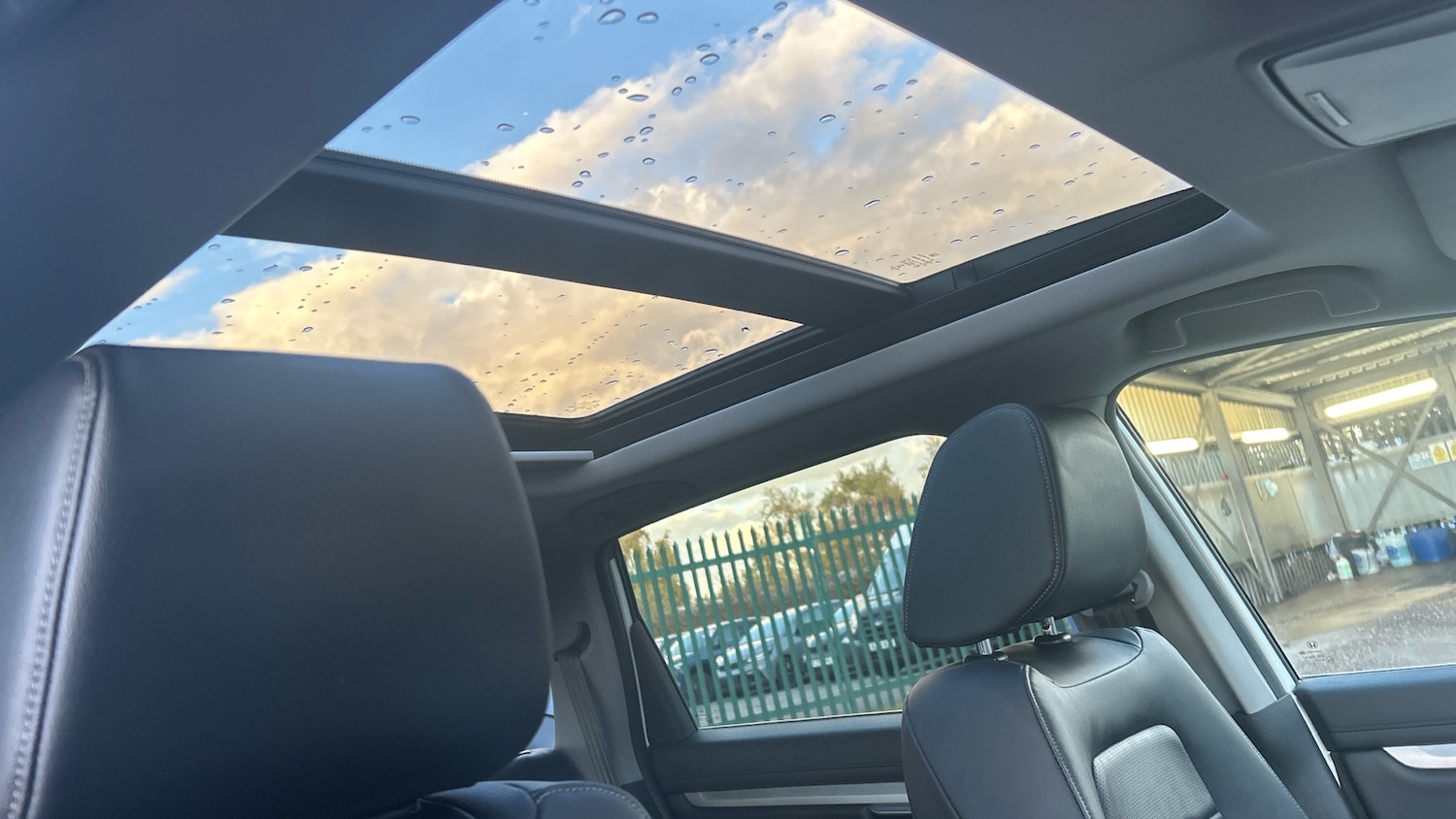 Used Honda CR-V 2021 for sale - 76426289: Photo 37