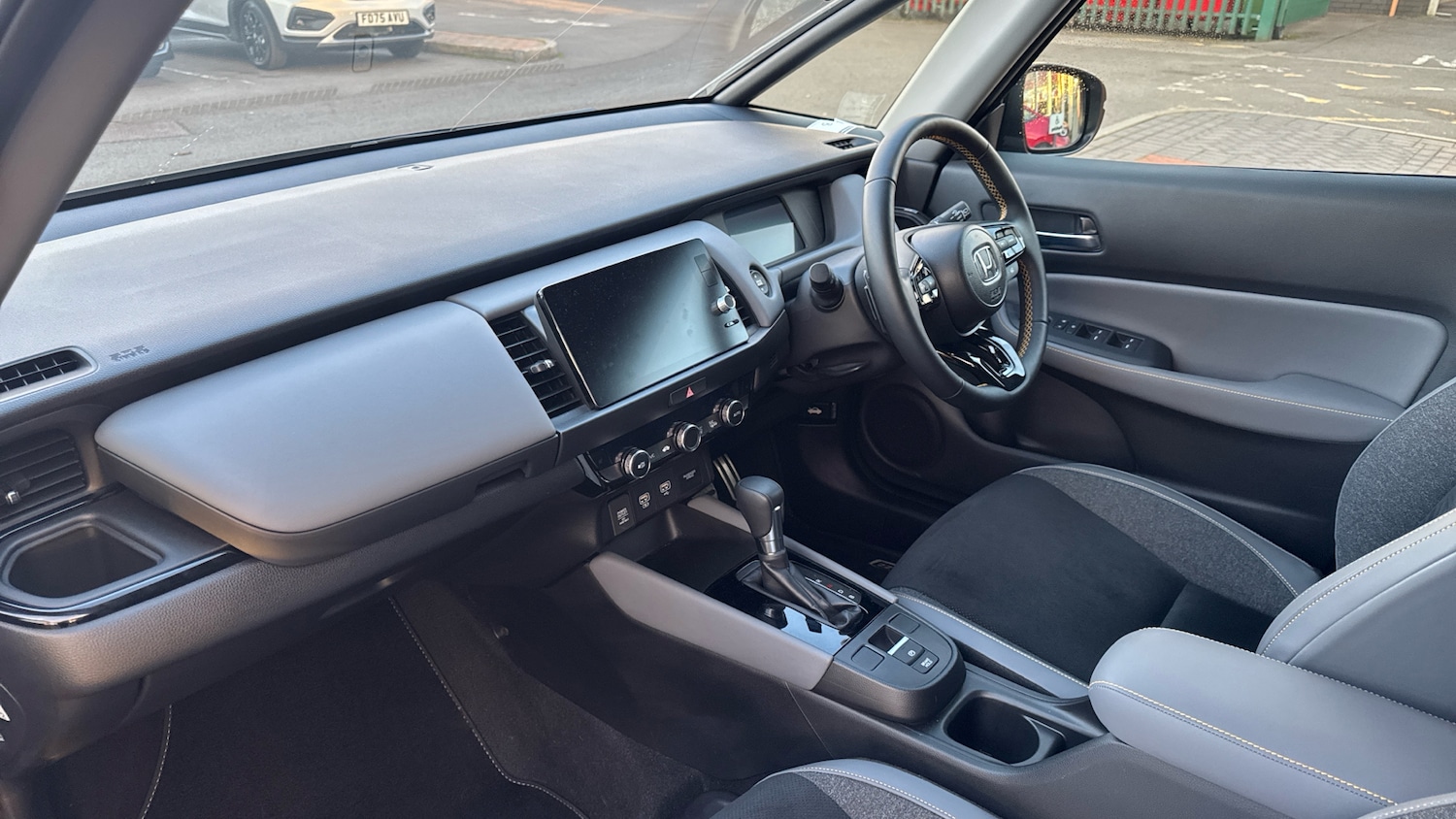 Used Honda Jazz 2025 for sale - 76892899: Photo 2