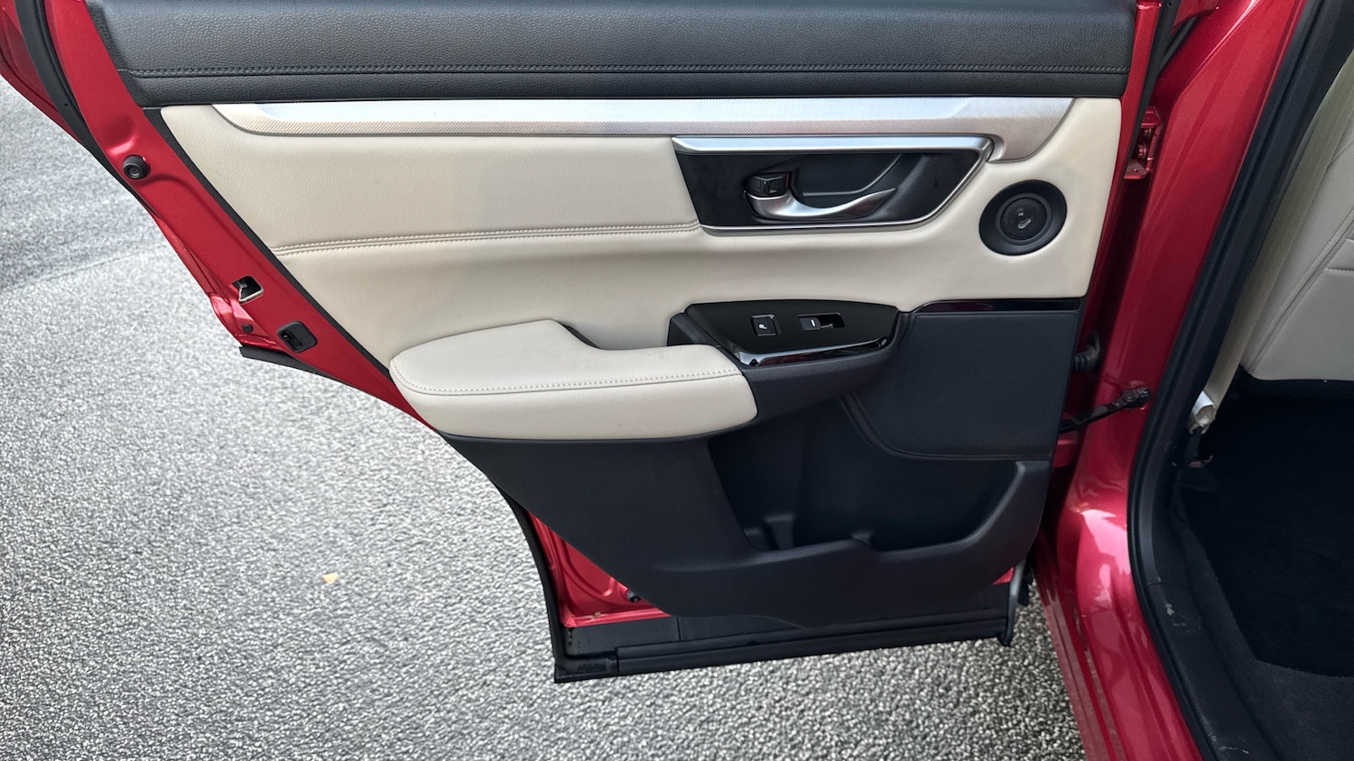 Used Honda CR-V 2024 for sale - 76749819: Photo 34