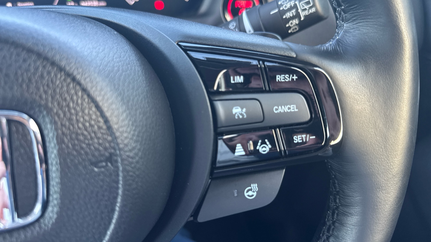 Used Honda HR-V 2023 for sale - 76696879: Photo 18