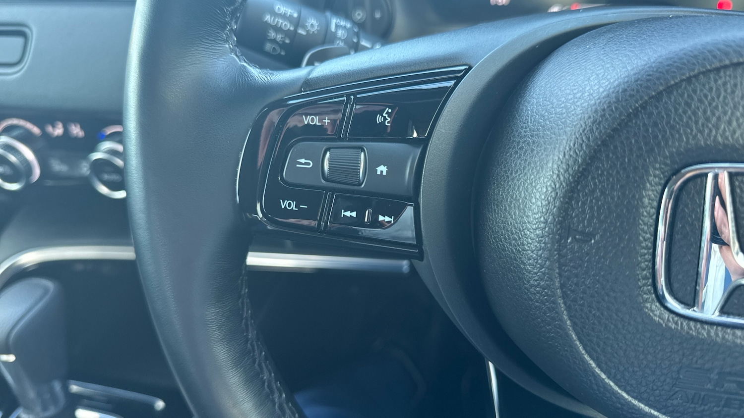 Used Honda HR-V 2023 for sale - 76696879: Photo 20