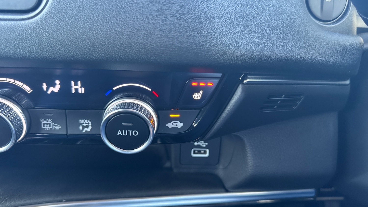 Used Honda HR-V 2023 for sale - 76696879: Photo 26