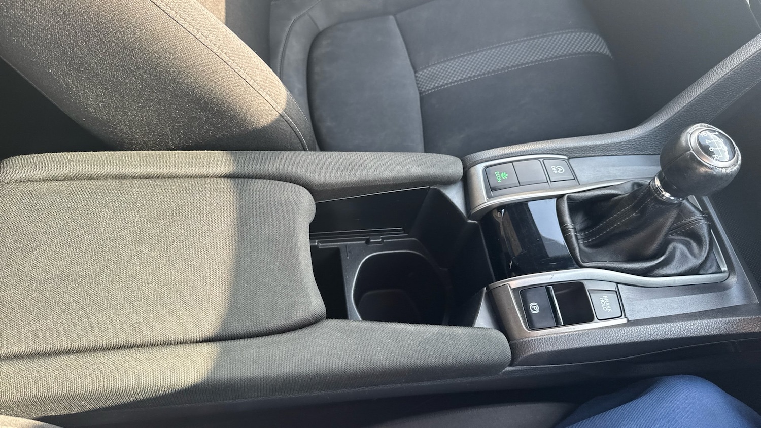 Vehicle 28