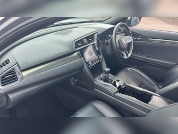 Used Honda Civic 2018 for sale - 79098820: Photo