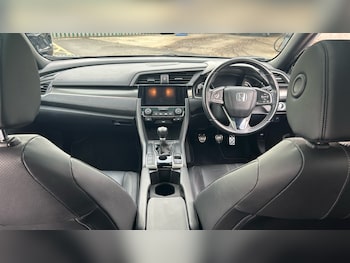 Used Honda Civic 2018 for sale - 79098820: Photo