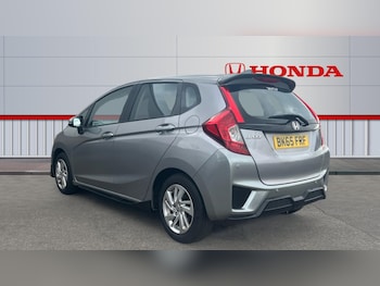 Used Honda Jazz 2015 for sale - 76079668: Photo 3