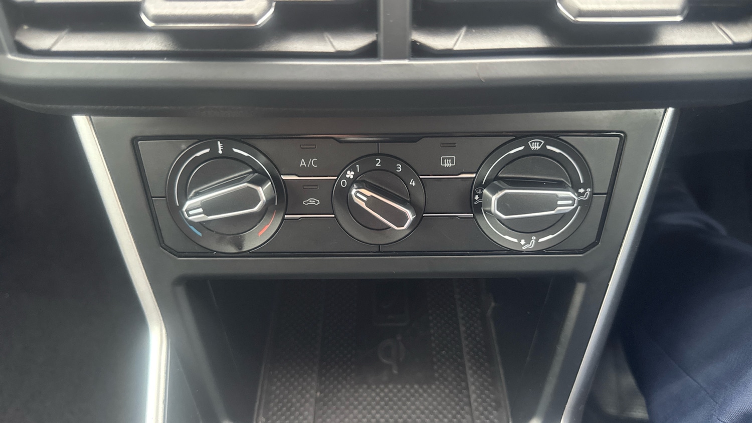 Used Volkswagen Taigo 2023 for sale - 76104648: Photo 24