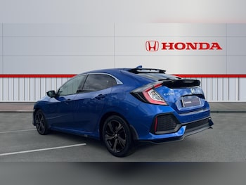 Used Honda Civic 2018 for sale - 75848471: Photo