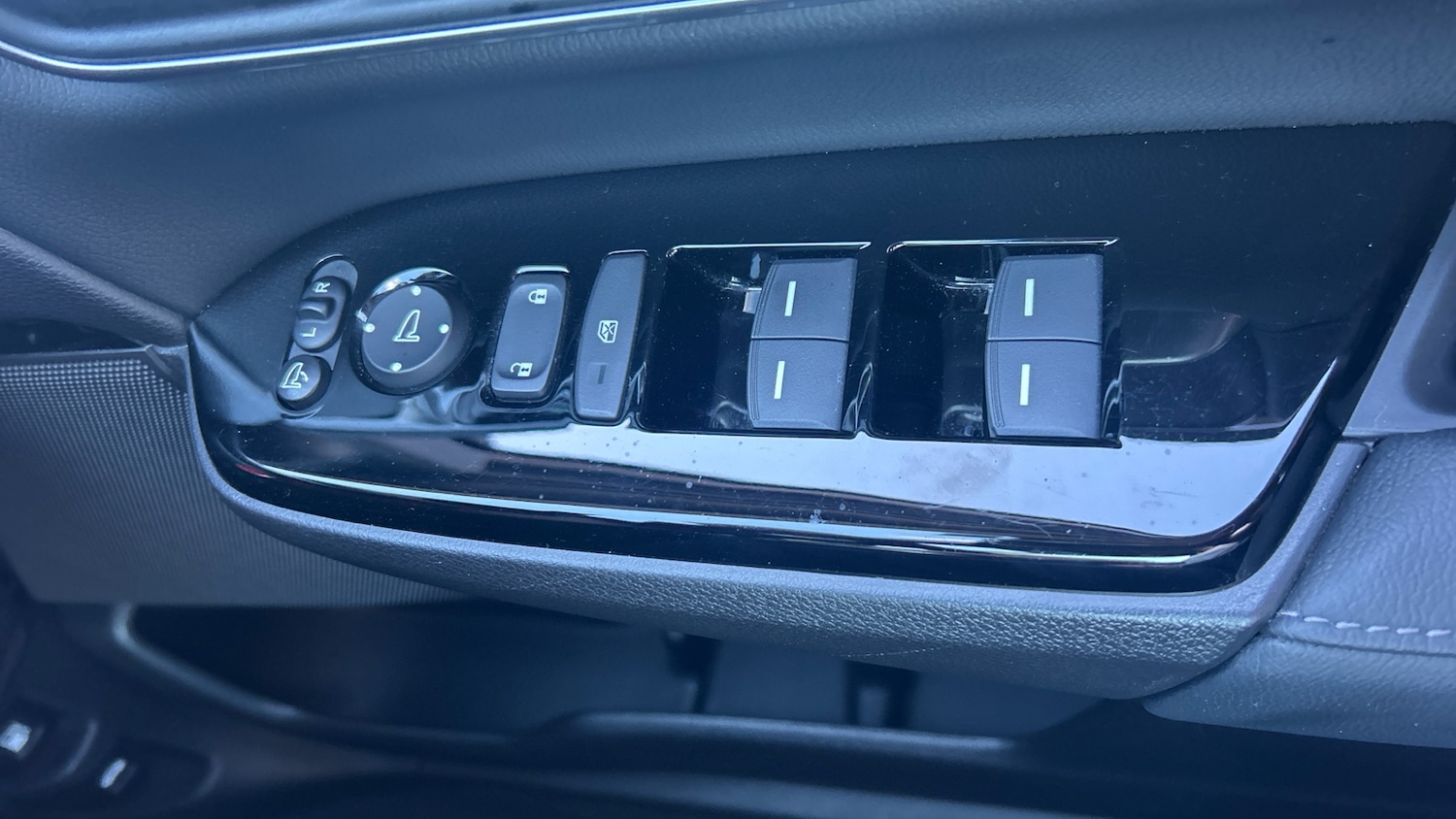 Used Honda CR-V 2023 for sale - 76181279: Photo 21