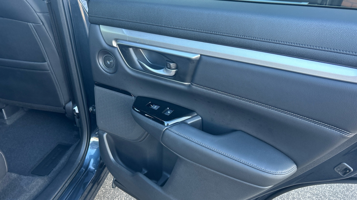 Used Honda CR-V 2023 for sale - 76181279: Photo 39