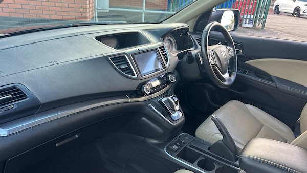 Used Honda CR-V 2018 for sale - 76219655: Photo 2