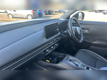 Used Honda ZR-V 2025 for sale - 77528476: Photo