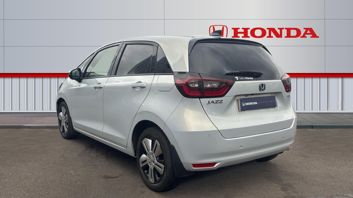 Used Honda Jazz 2021 for sale - 76120106: Photo 3