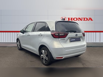 Used Honda Jazz 2021 for sale - 76120106: Photo
