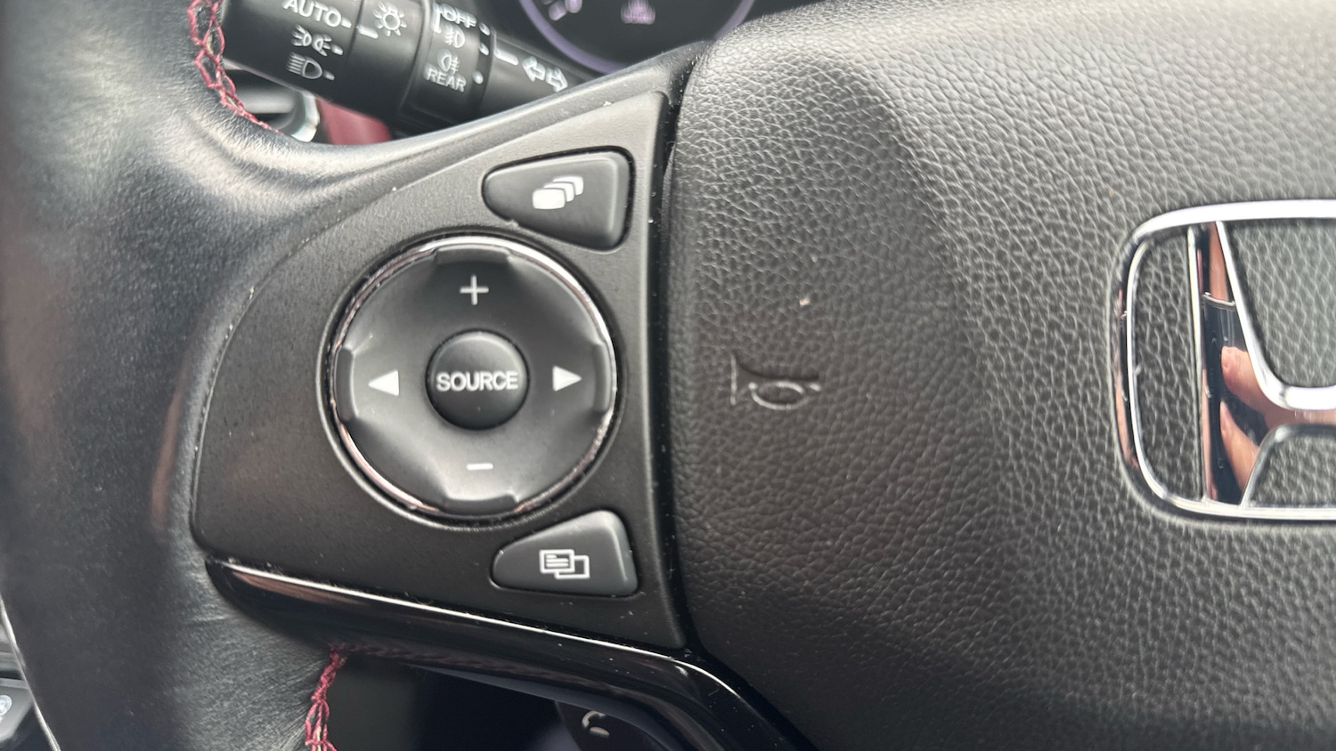 Used Honda HR-V 2020 for sale - 77950294: Photo 14