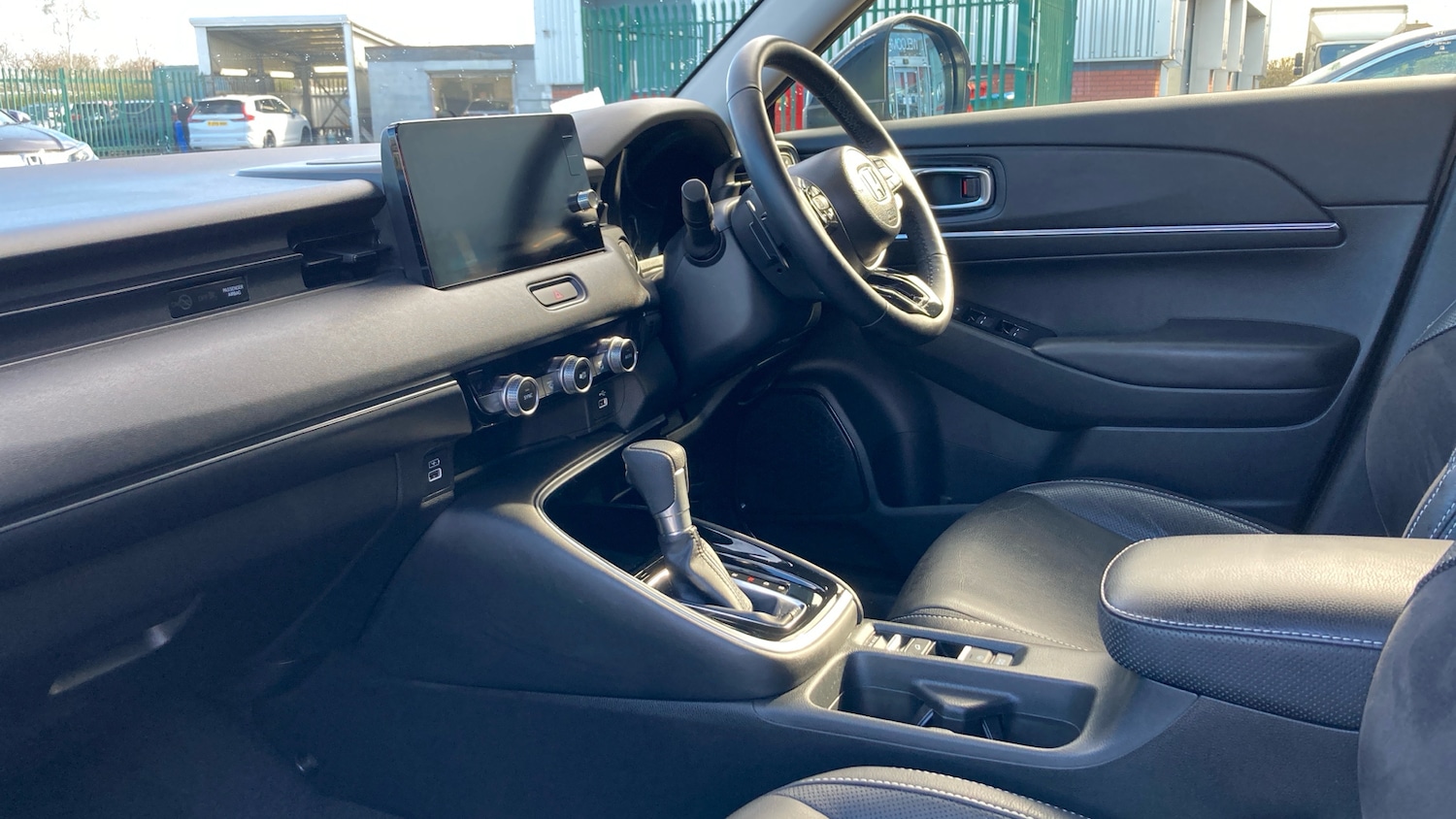 Used Honda HR-V 2023 for sale - 78004269: Photo 2