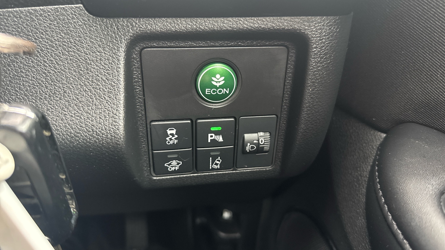 Used Honda HR-V 2018 for sale - 76983874: Photo 14