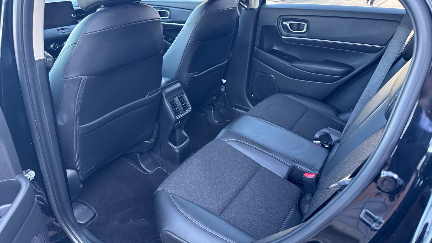 Used Honda HR-V 2024 for sale - 77760457: Photo 31