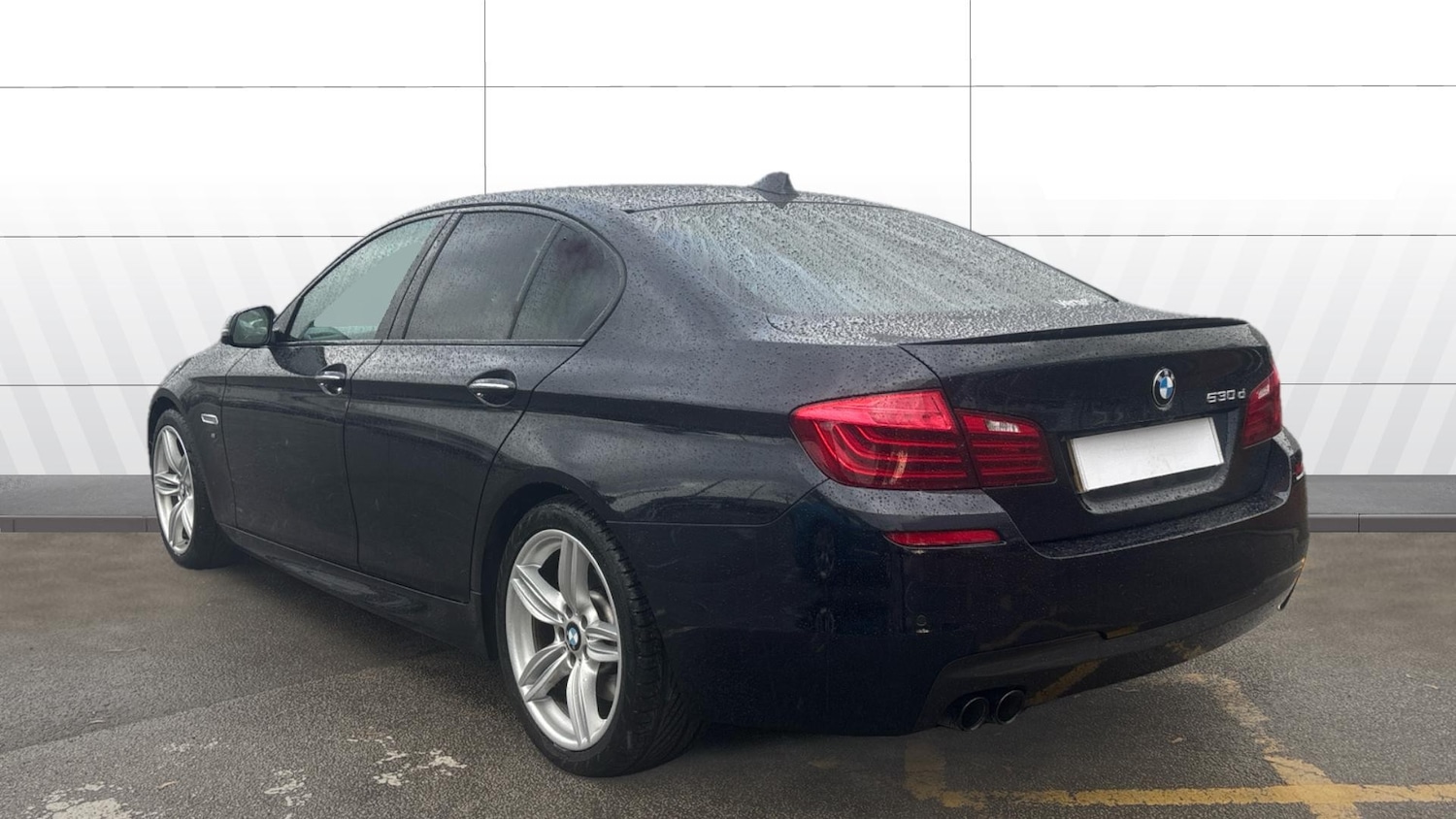 Used BMW 5 Series 2016 for sale - 76302893: Photo 2