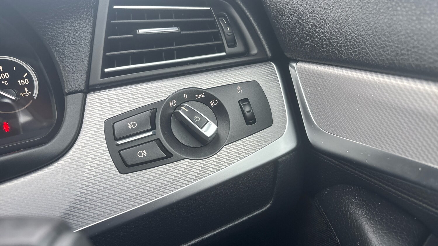 Used BMW 5 Series 2016 for sale - 76302893: Photo 32