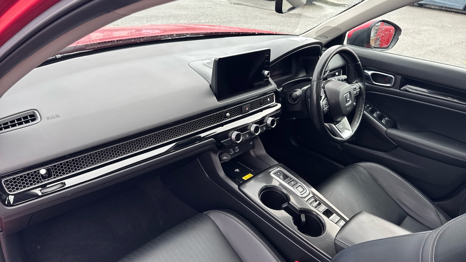 Used Honda Civic 2024 for sale - 76881560: Photo 2