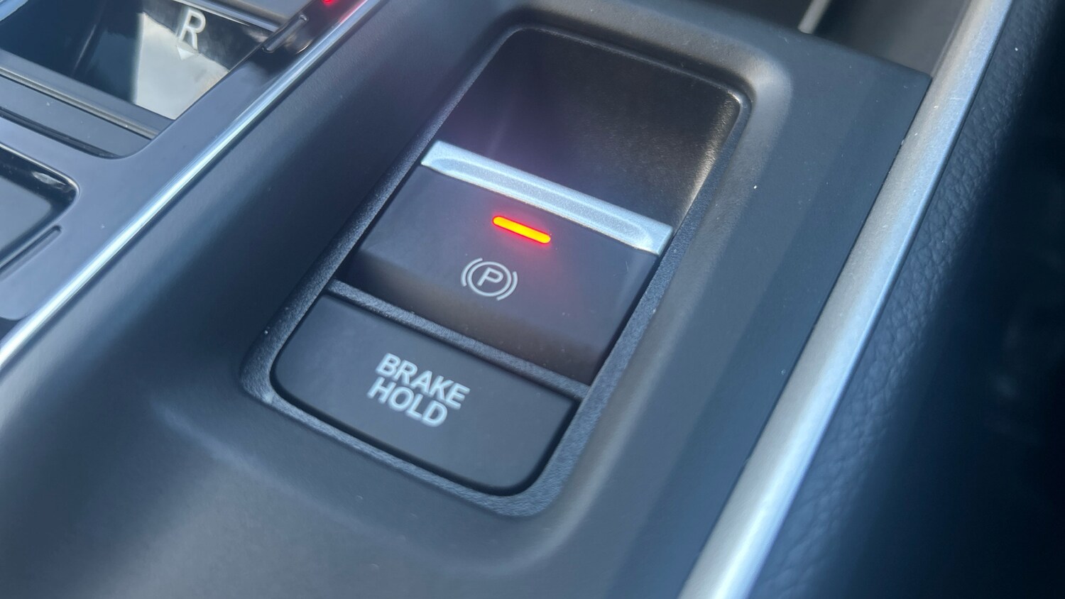 Used Honda CR-V 2025 for sale - 76892896: Photo 32