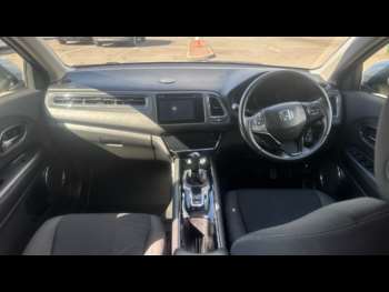 Used Honda HR-V 2018 for sale - 74732657: Photo