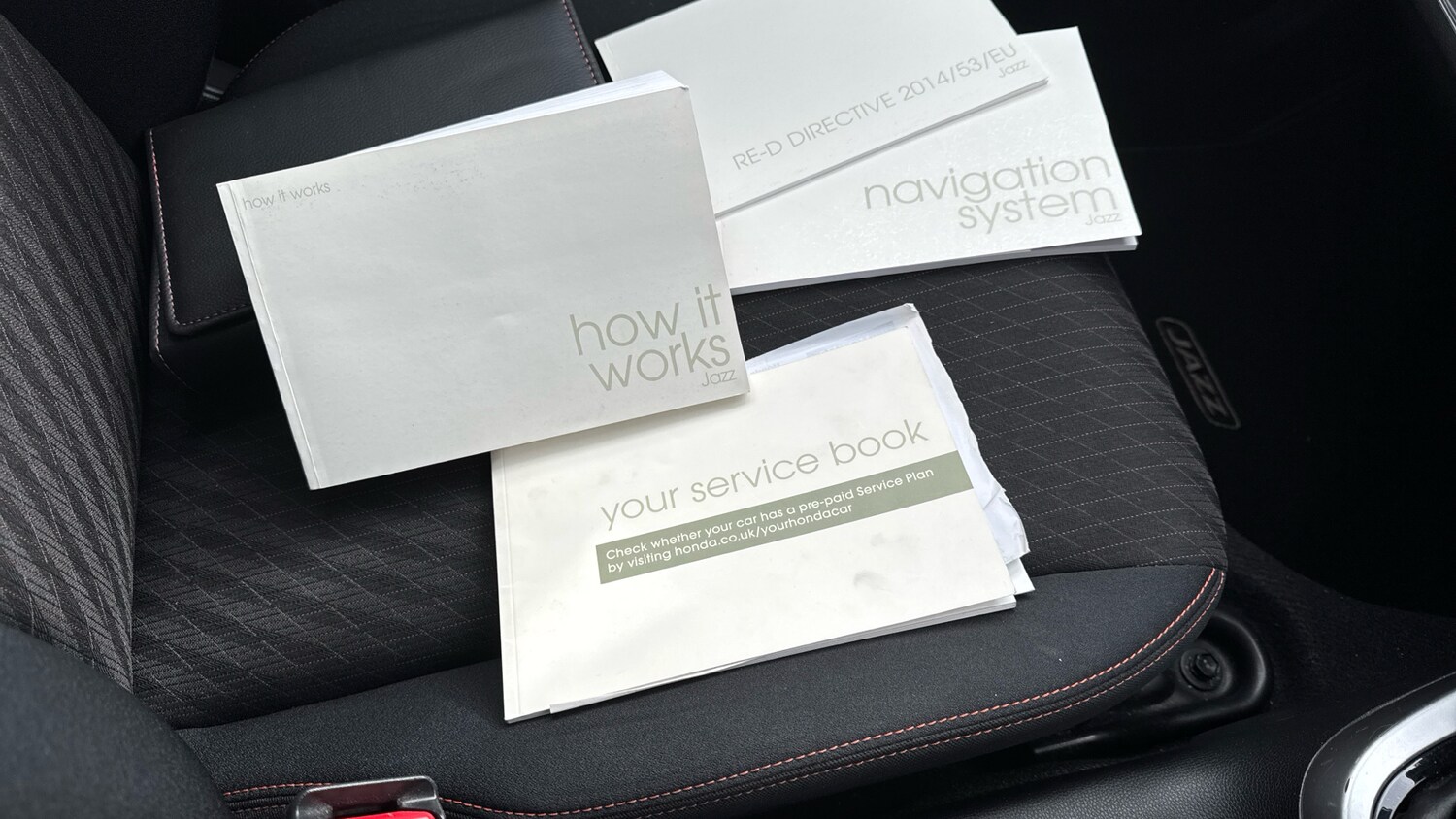 Used Honda Jazz 2019 for sale - 78106136: Photo 18