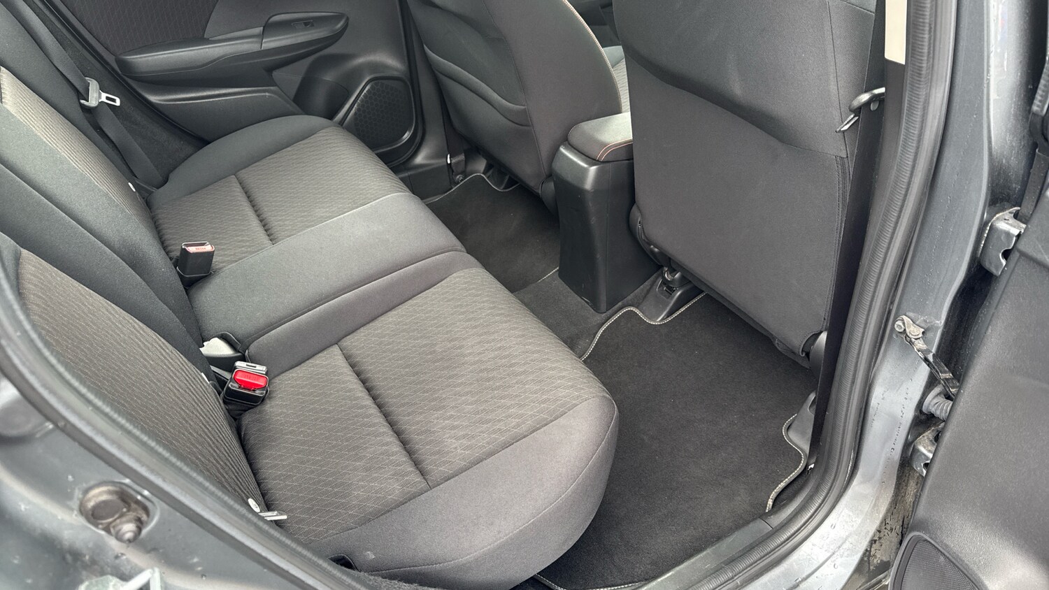 Used Honda Jazz 2019 for sale - 78106136: Photo 23