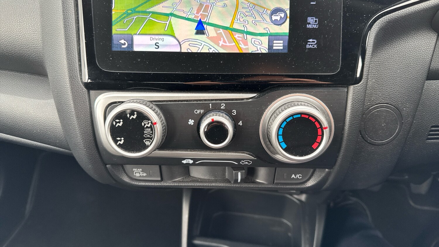 Used Honda Jazz 2019 for sale - 78106136: Photo 39