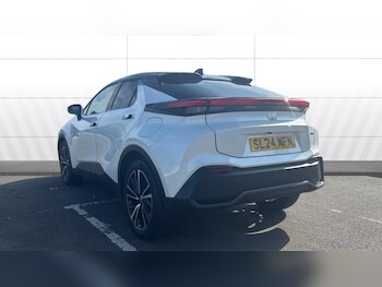 Used Toyota C-HR 2024 for sale - 78615747: Photo