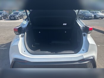 Used Toyota C-HR 2024 for sale - 78615747: Photo