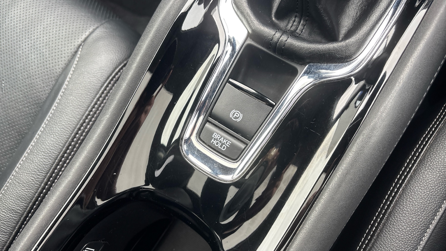 Used Honda HR-V 2020 for sale - 76564971: Photo 26