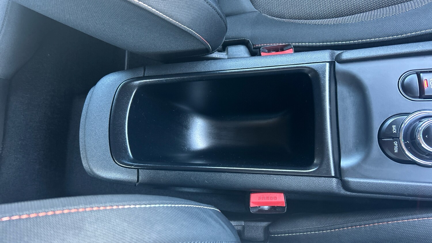 Used MINI Clubman 2021 for sale - 76211618: Photo 39