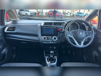 Used Honda Jazz 2017 for sale - 76684766: Photo
