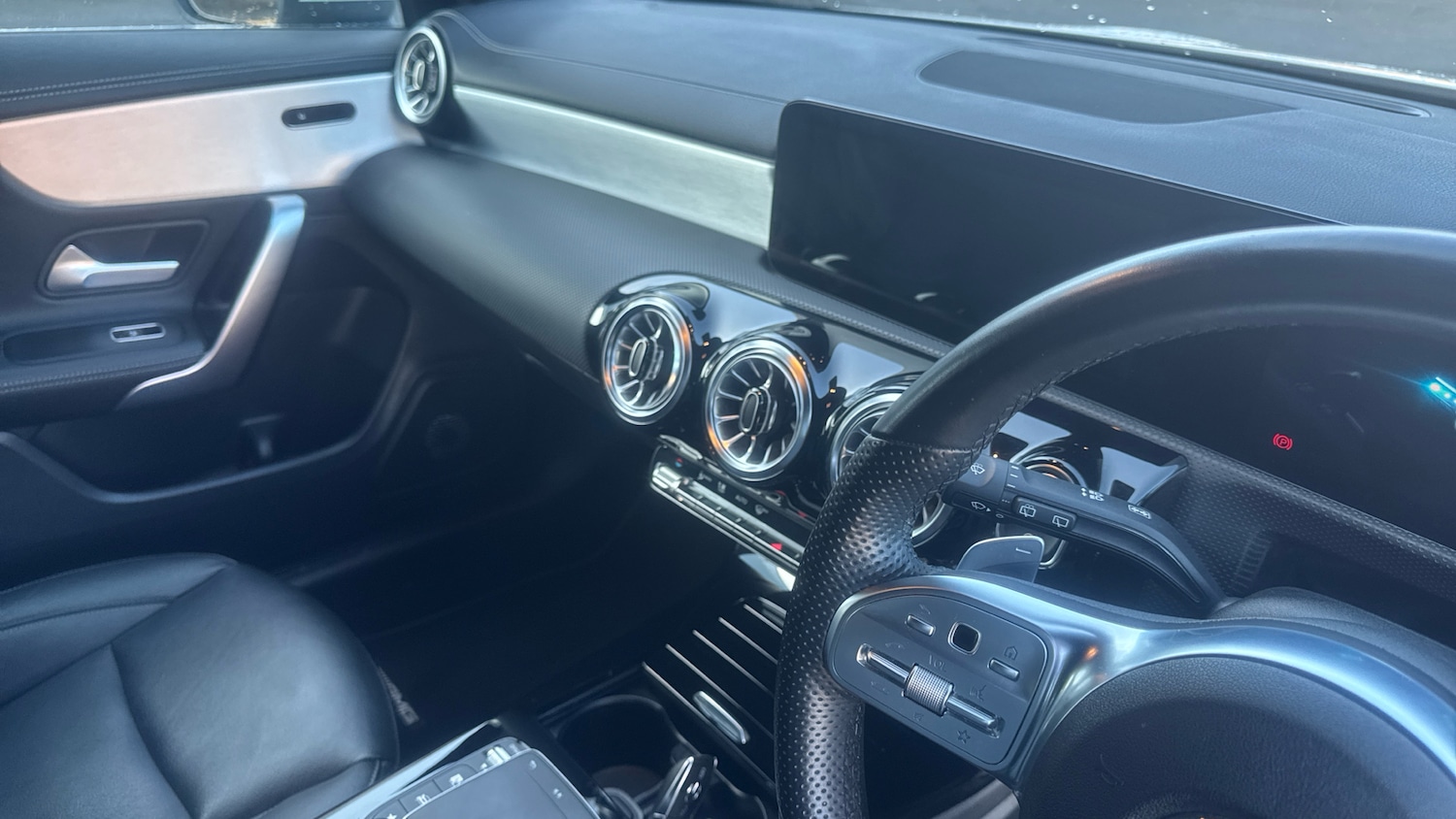 Used Mercedes-Benz CLA 2021 for sale - 76131180: Photo 14