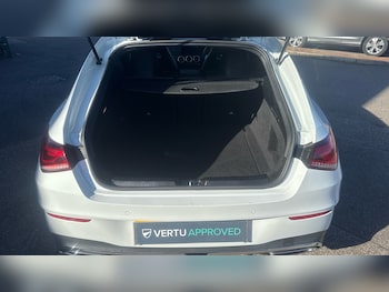 Used Mercedes-Benz CLA 2021 for sale - 76131180: Photo