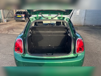 Used MINI Hatch 2020 for sale - 78270550: Photo