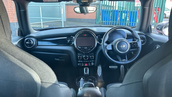 Used MINI Hatch 2023 for sale - 76161851: Photo 10