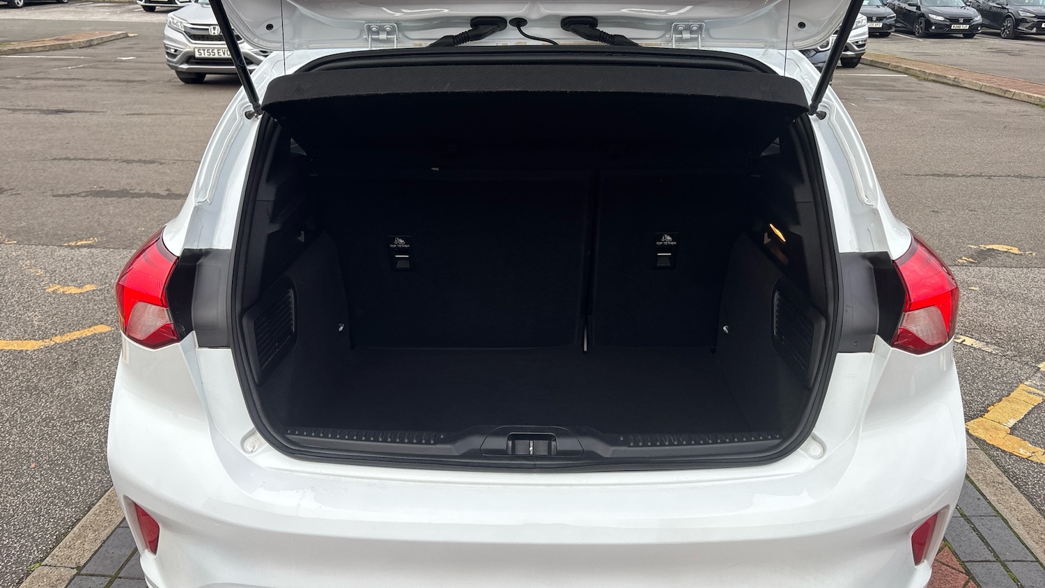 Used Ford Focus 2020 for sale - 76541690: Photo 4