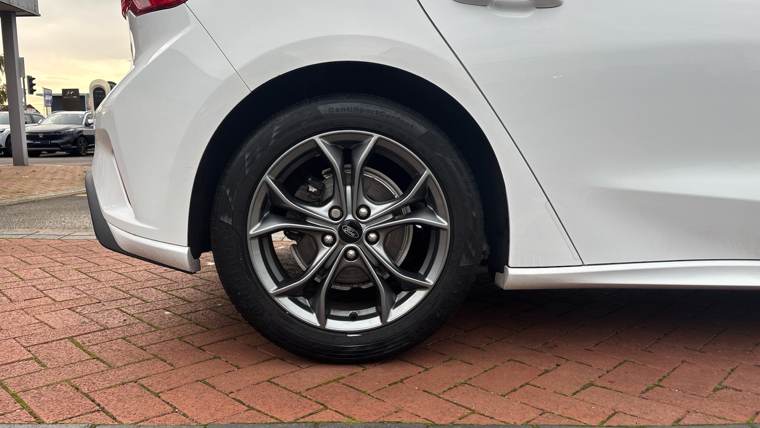 Used Ford Focus 2020 for sale - 76541690: Photo 7