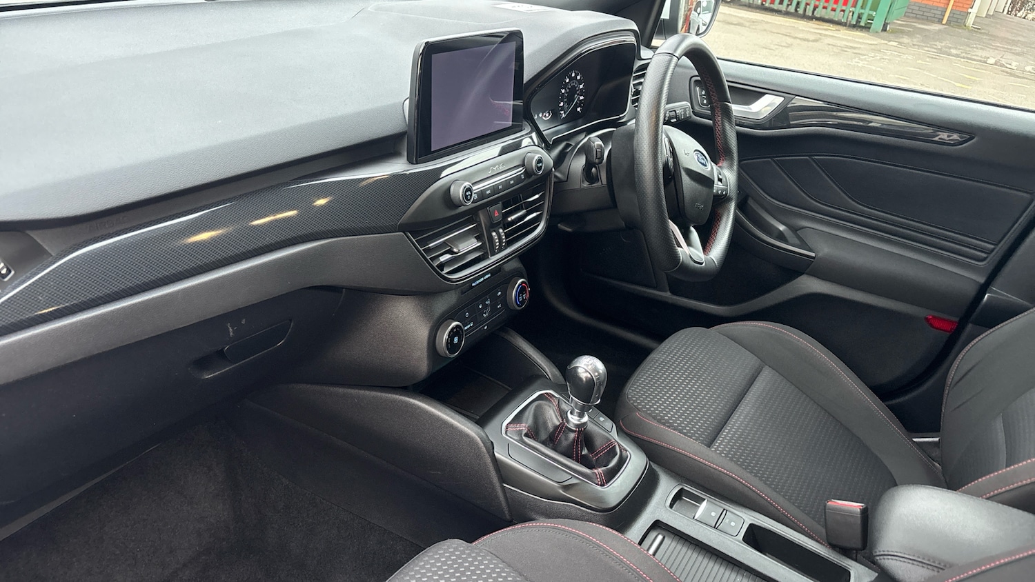 Used Ford Focus 2020 for sale - 76541690: Photo 9