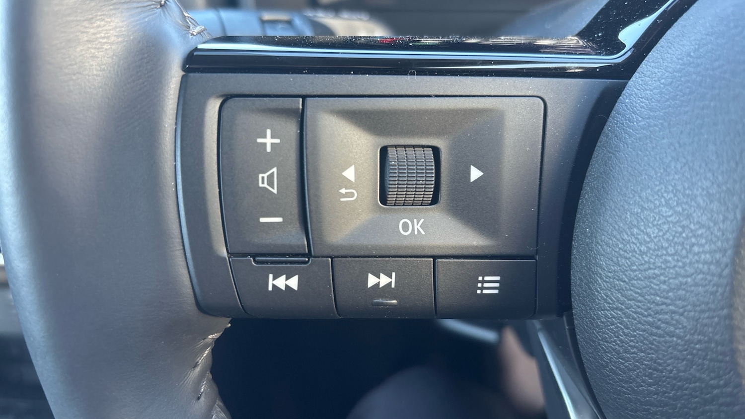 Used Nissan X-Trail 2025 for sale - 78067390: Photo 31