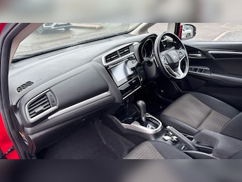 Used Honda Jazz 2018 for sale - 77336459: Photo