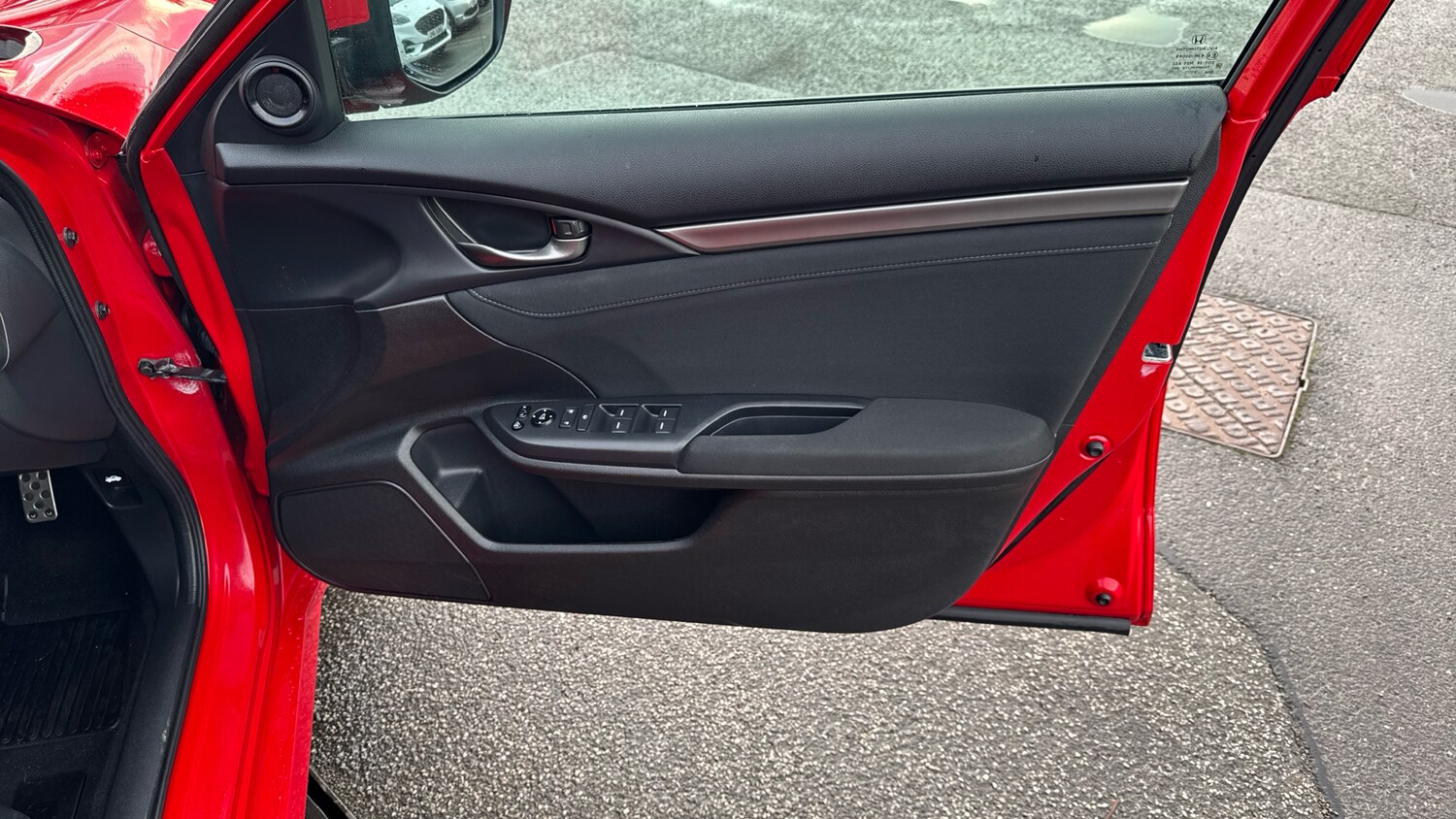 Used Honda Civic 2017 for sale - 76302883: Photo 25